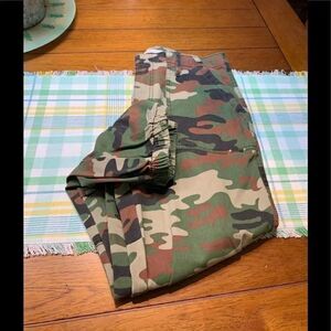 Camouflaged Cargo Pants #J17 